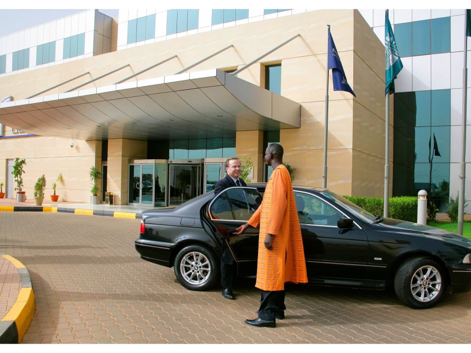 Kin Plaza Arjaan by Rotana entrance Kin Plaza Arjaan by Rotana
