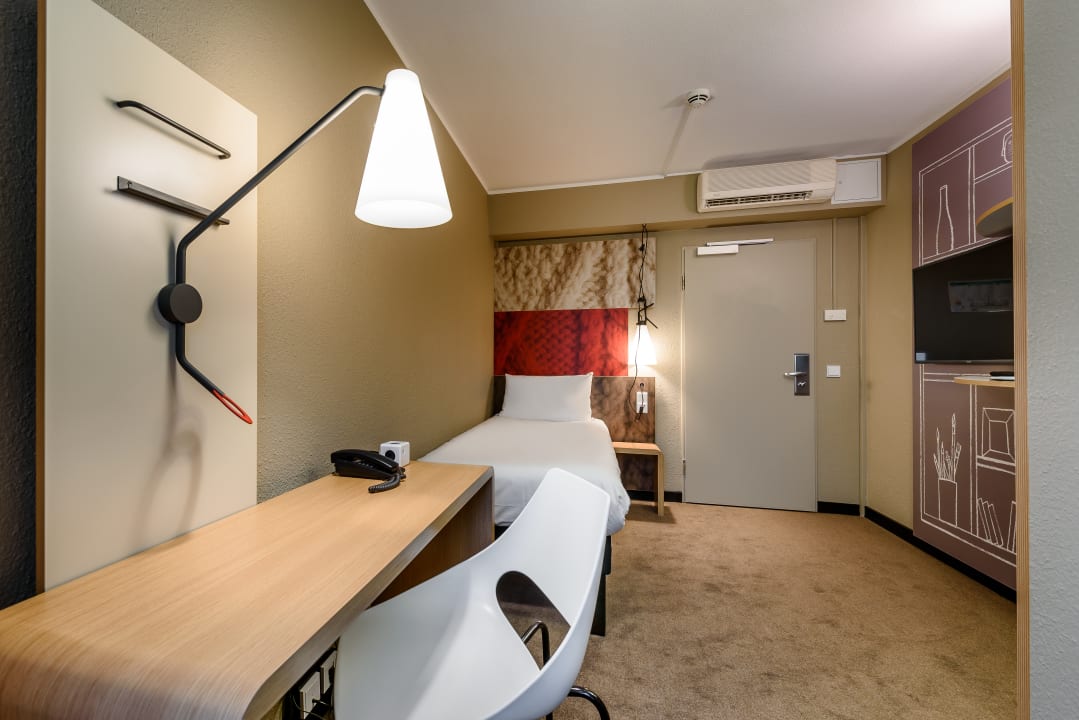 Zimmer Hotel Ibis Frankfurt Centrum