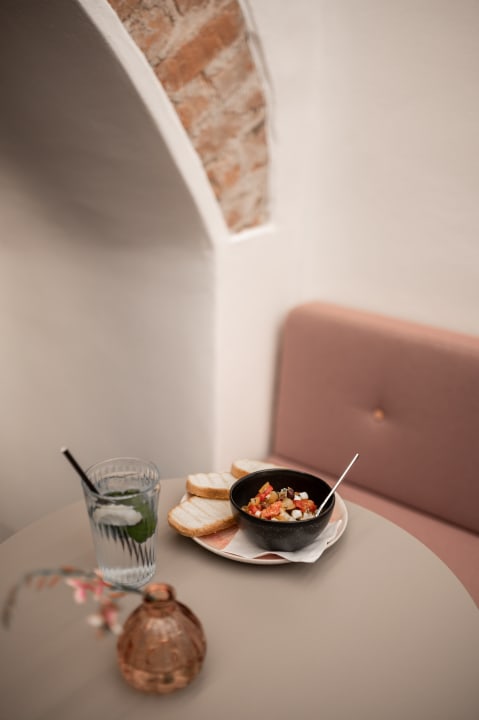 Gastro Kuntino Suites