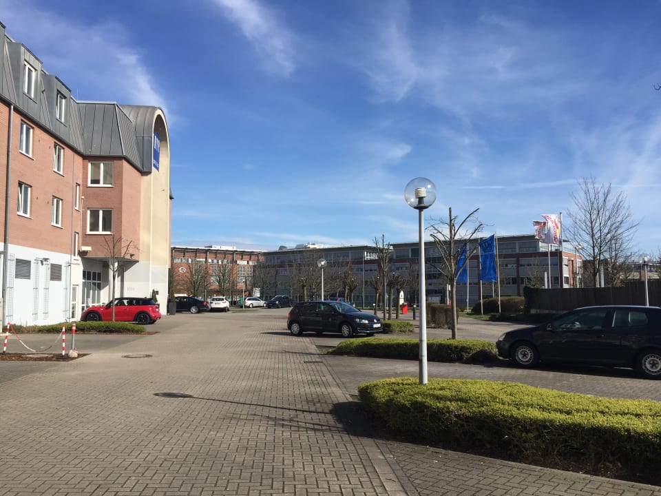 Außenansicht Hotel Oberhausen Neue Mitte affiliated by Meliá