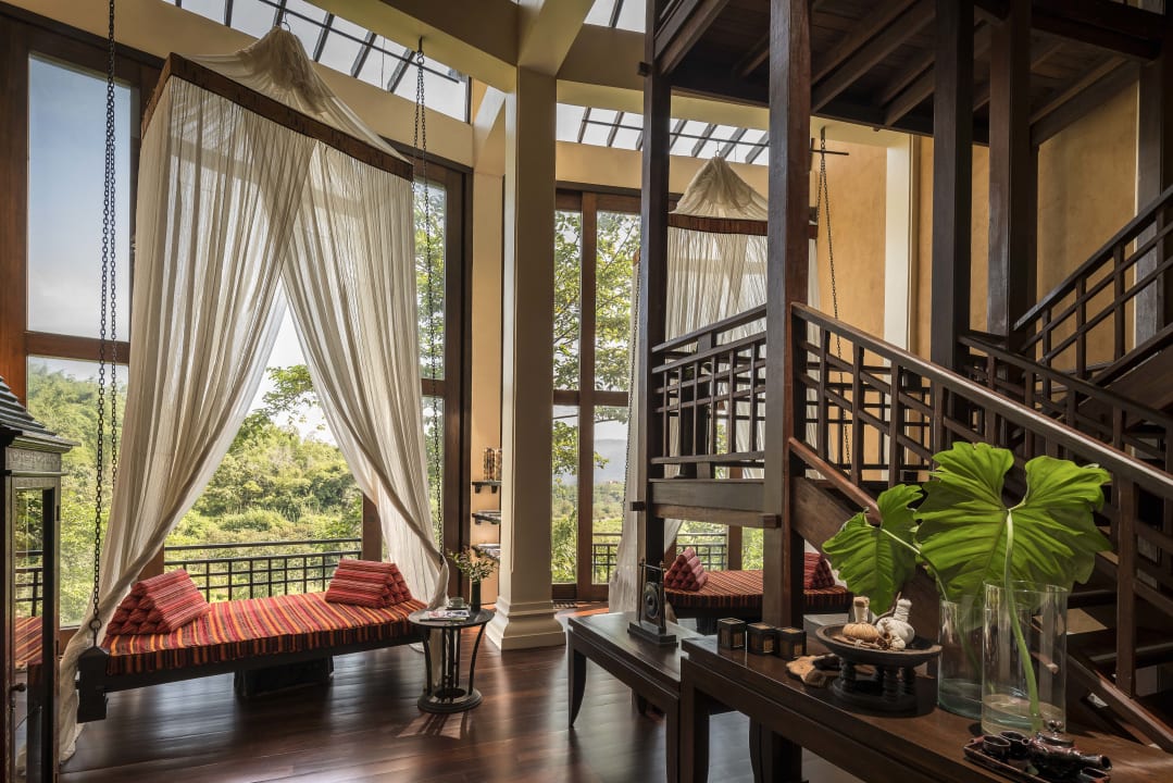 Lobby Anantara Golden Triangle Elephant Camp & Resort