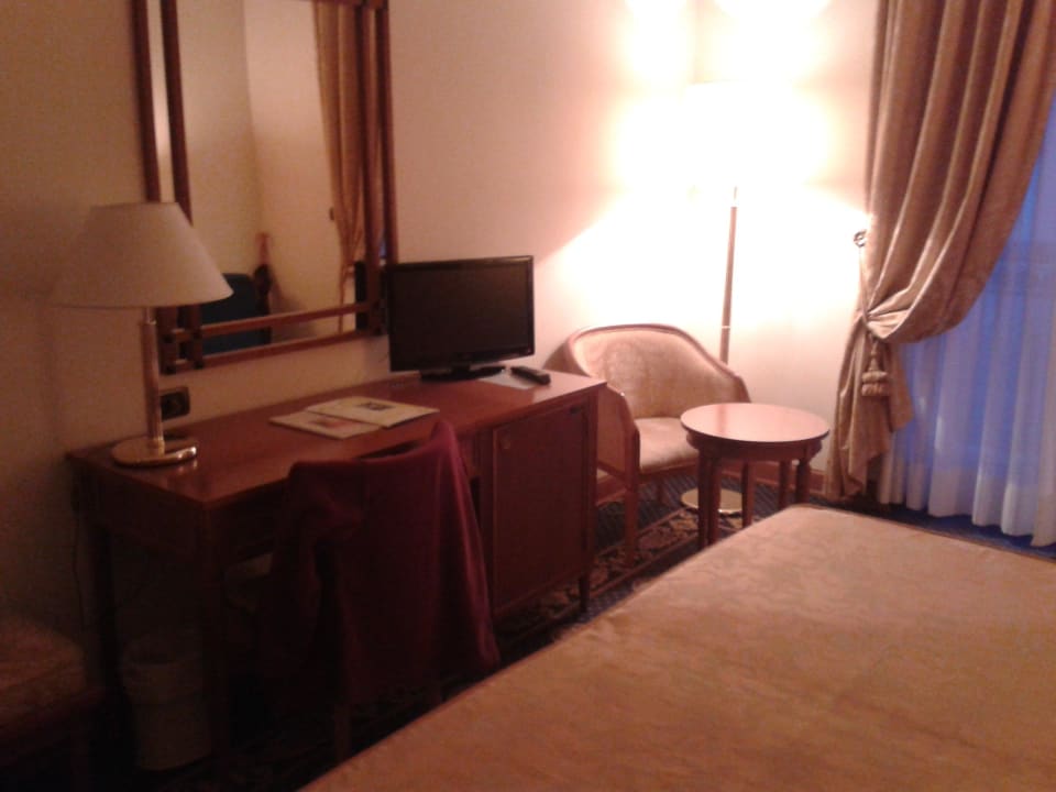 Zimmer Hotel Savoy Palace