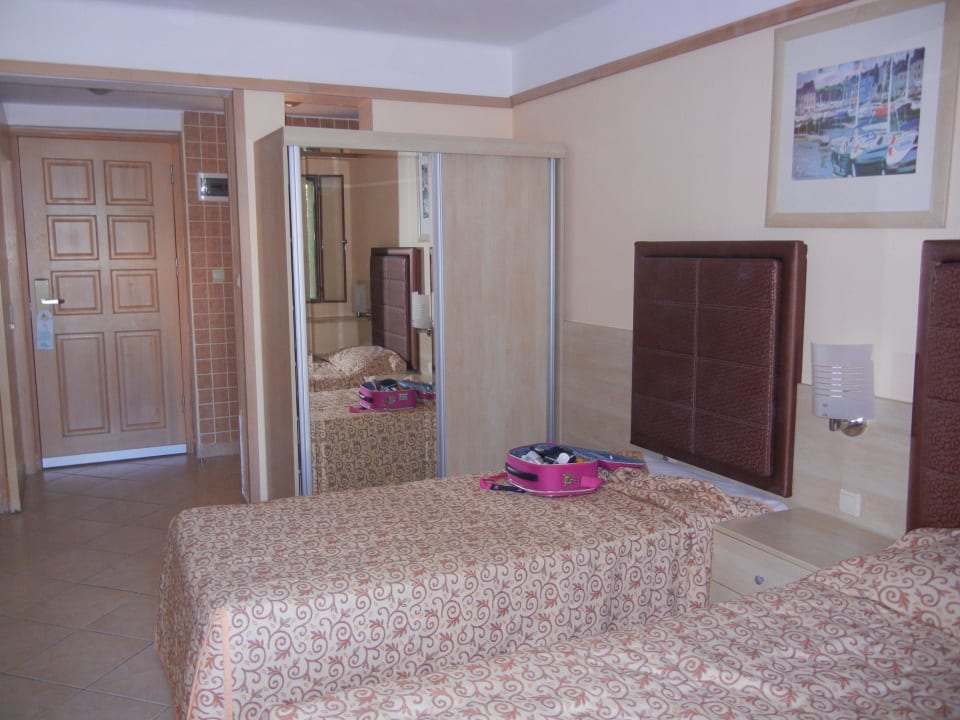 2. Zimmer in Familiensuite VONRESORT Golden Beach