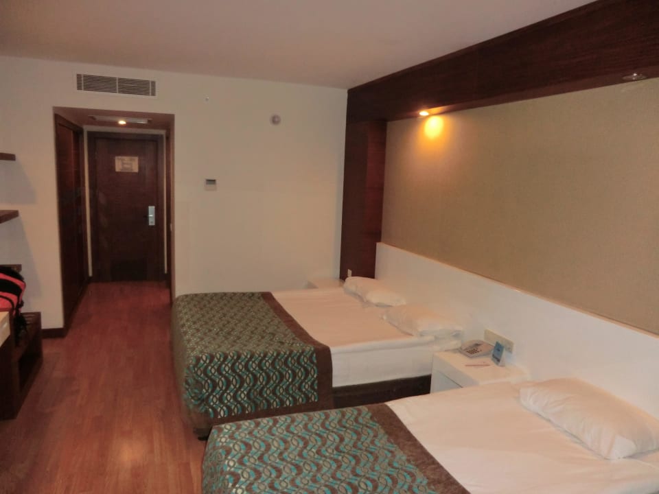 Zimmer Seaden Sea World Resort & Spa