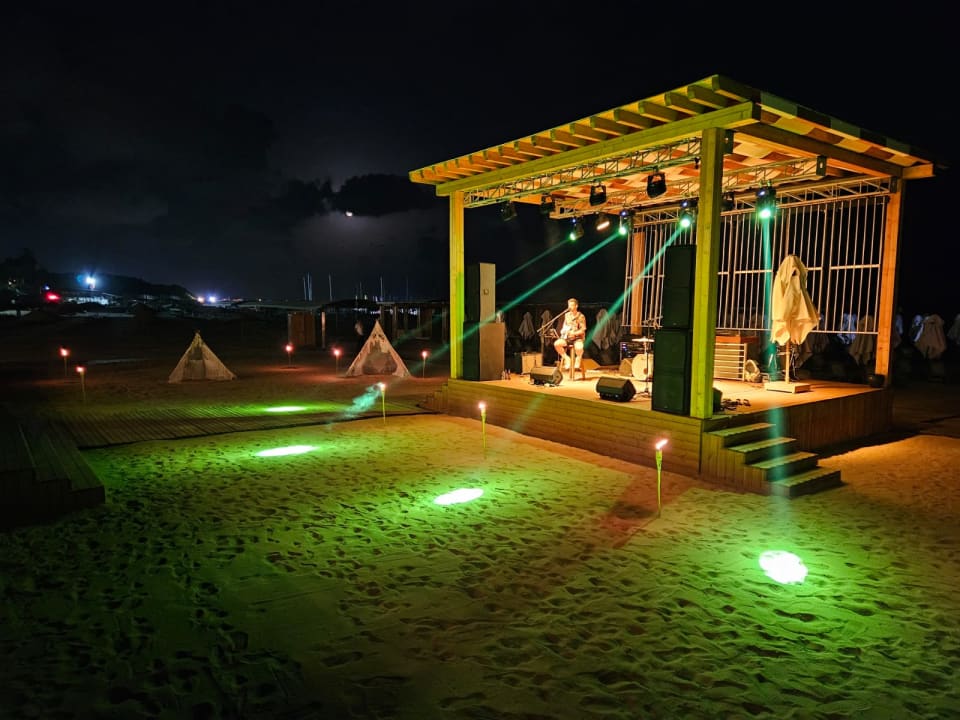 Strand Jacaranda Luxury Resort