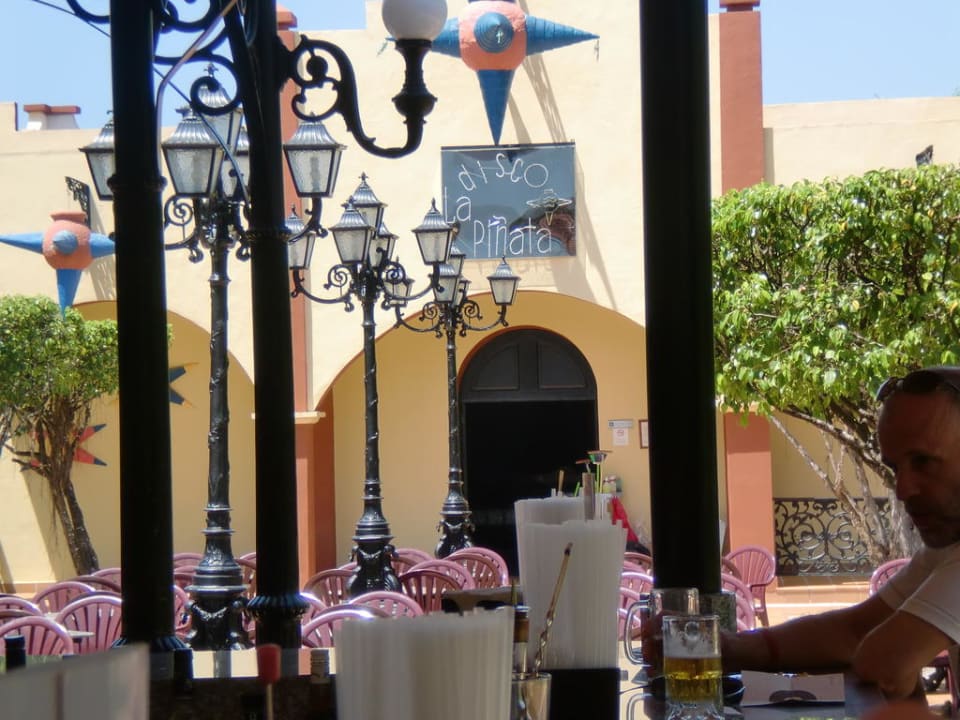 Disco Hotel Riu Tequila