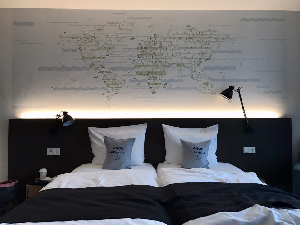 Zimmer JUFA Hotel Hamburg HafenCity