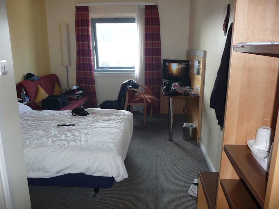 Zimmer Holiday Inn Express London Croydon