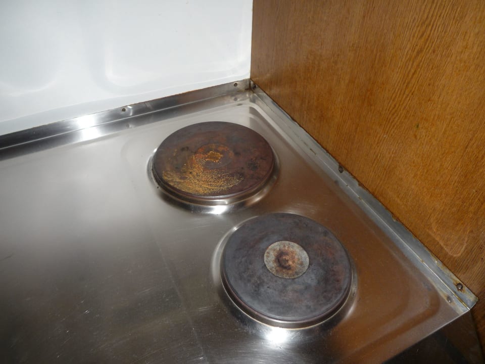 Herd in Schrankküche Hotel Dolce Vita