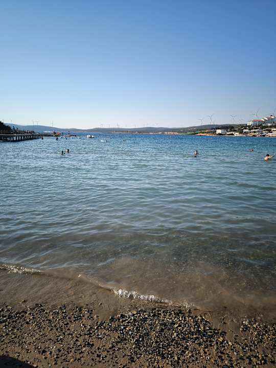 Strand Club Resort Atlantis