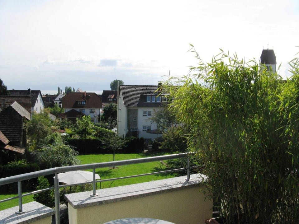 Blick vom Balkon auf den See Landhaus Müller