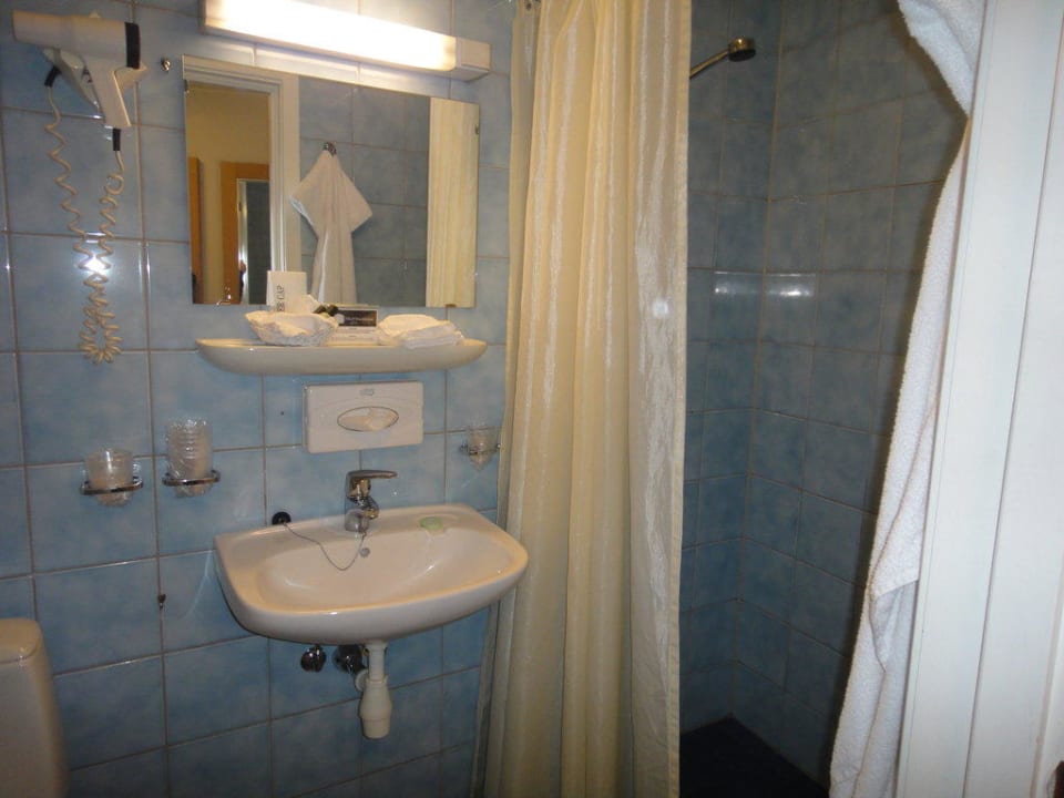 Blick ins Bad Best Western Hotel Bondeheimen