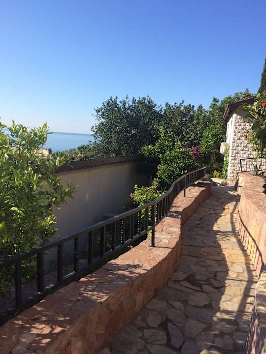 Weg zum Pool La Finca Marina