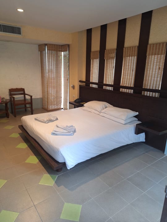 Zimmer Pattaya Garden Resort