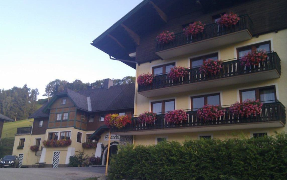 Vorderseite Hotel Starchlhof