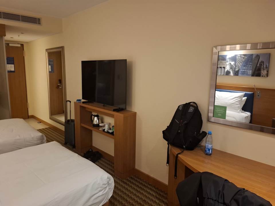 Zimmer Hampton by Hilton Berlin City West