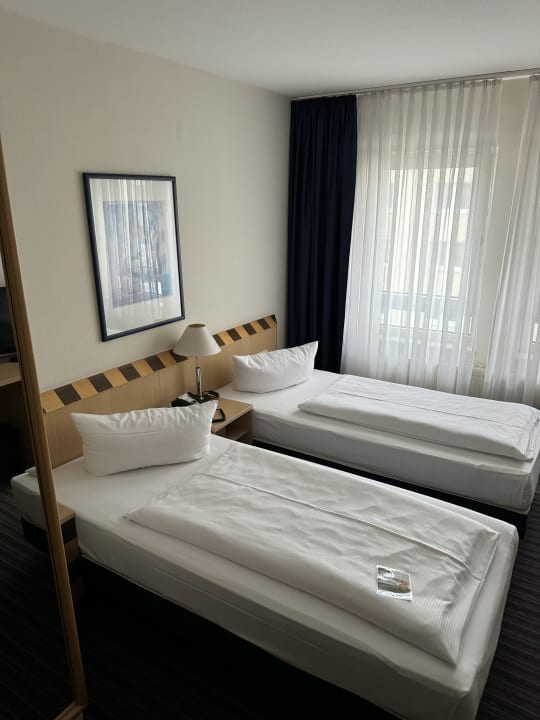 Zimmer ACHAT Hotel Dresden Elbufer