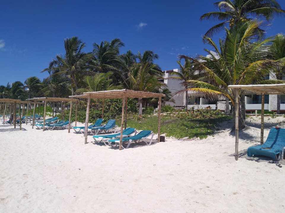Strand Akumal Bay Beach & Wellness Resort