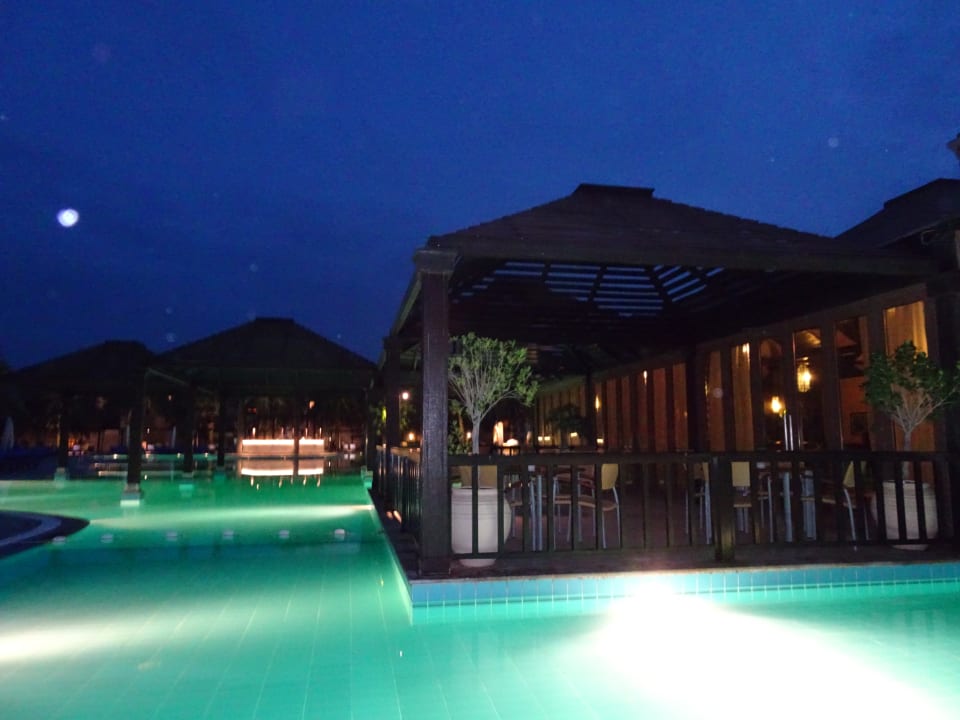 Restaurant Miramar Al Aqah Beach Resort