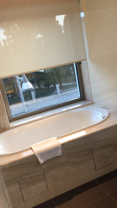 Zimmer Hilton Podgorica Crna Gora
