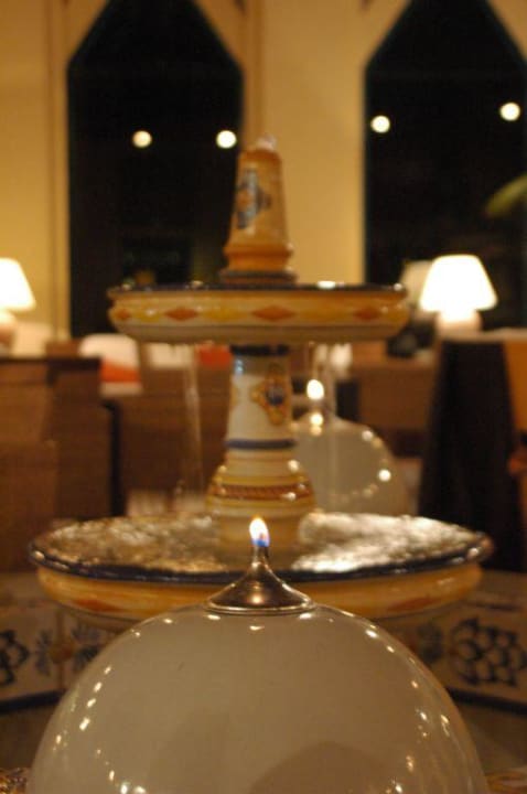 Brunnen in der Lobby H10 Playa Esmeralda - Adults only