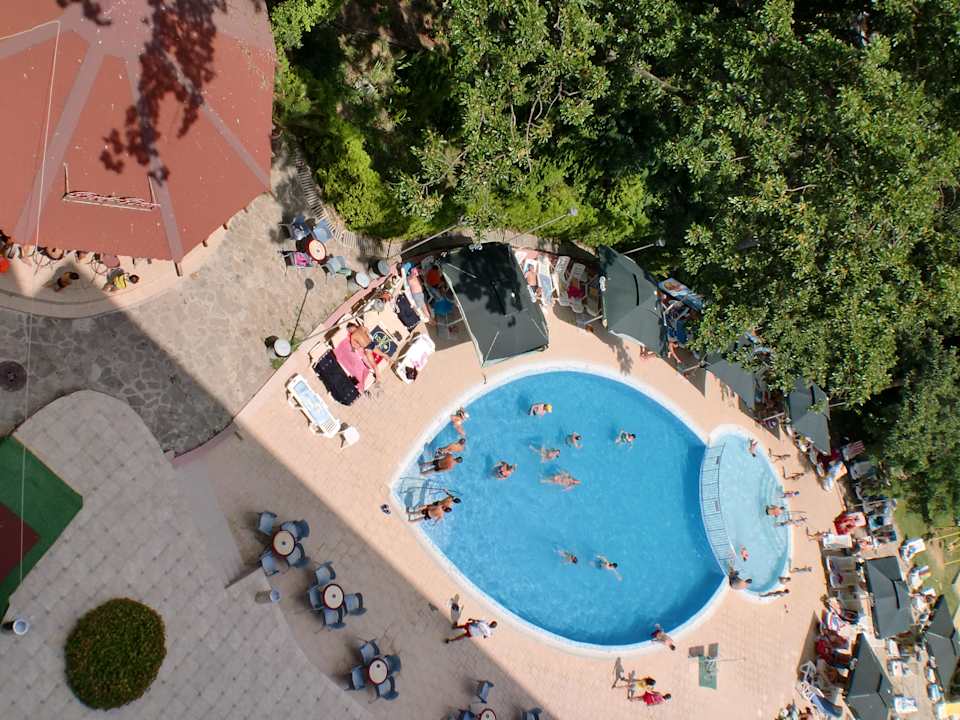 Pool Odessos Park Hotel