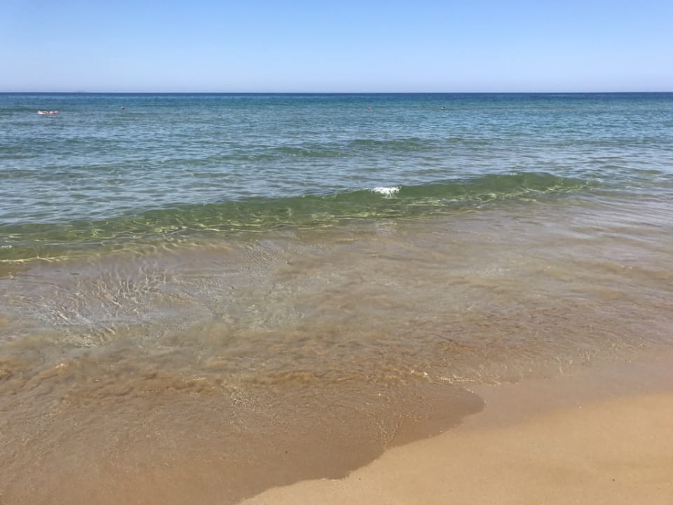 Strand The Island Hotel