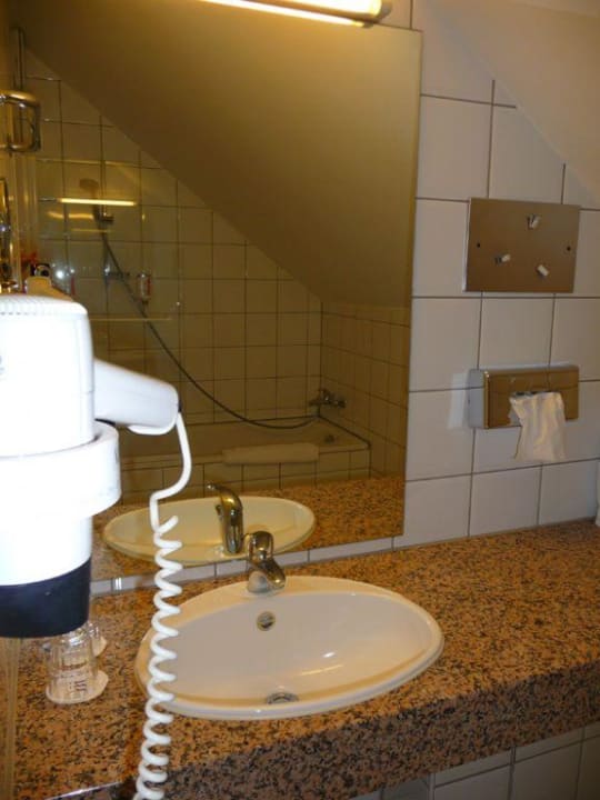 Bad AKZENT Hotel Aufkirchen