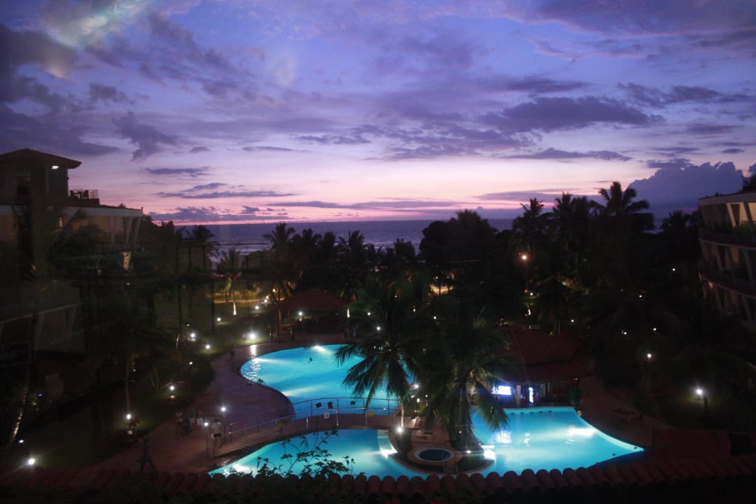 Бассейн Occidental Eden Beruwala, a member of Barcelo Hotel Group