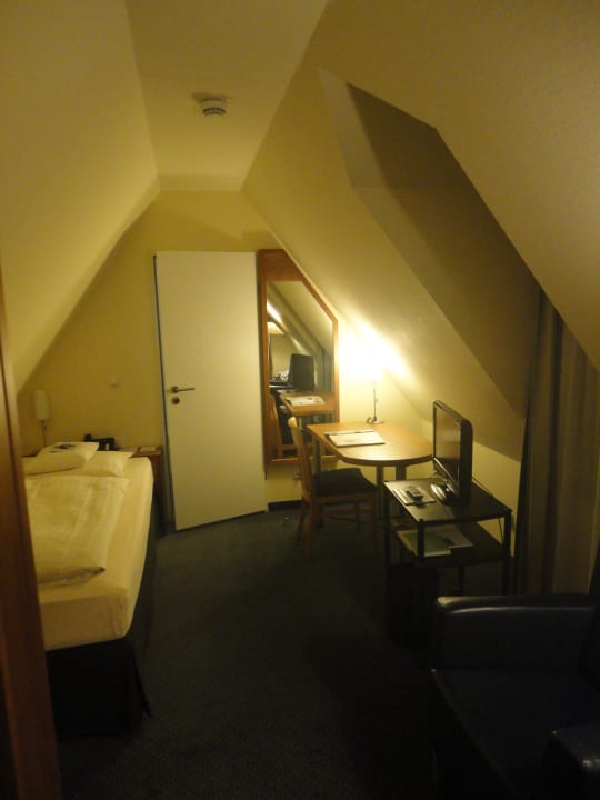 Zimmer Seehotel Niedernberg