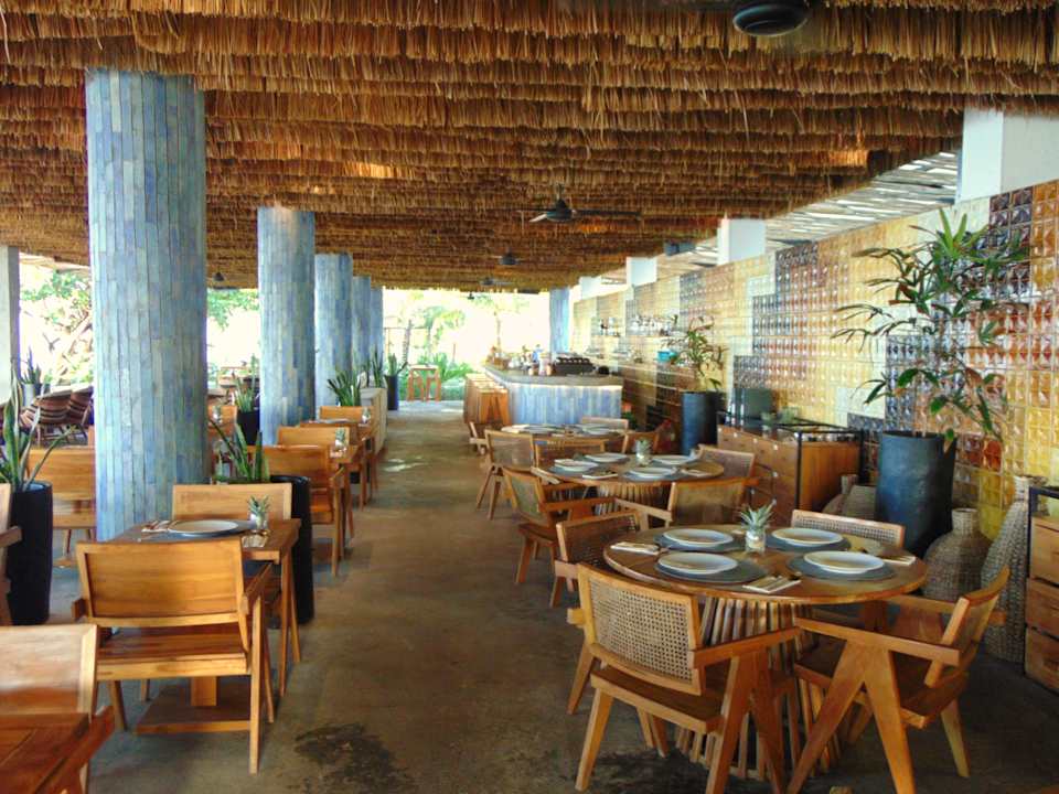 Gastro Amber Lombok Beach Resort