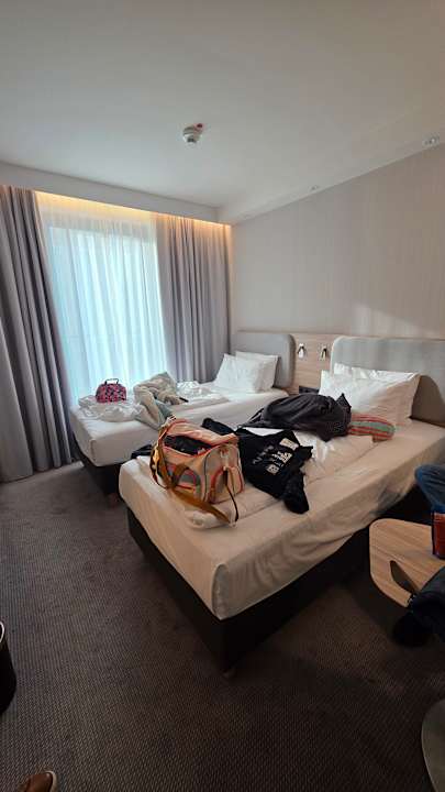 Zimmer Holiday Inn Express Düsseldorf - Hauptbahnhof by IHG