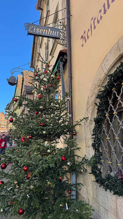 Außenansicht Hotel Eisenhut