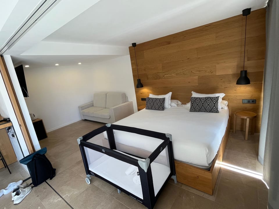 Zimmer Las Gaviotas Suites Hotel
