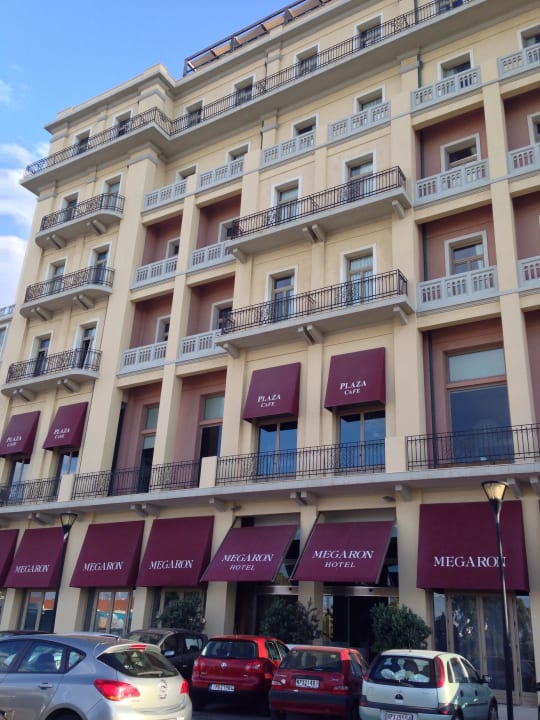 Ansicht von Parkplatz aus Hotel GDM Megaron Historical Monument Hotel