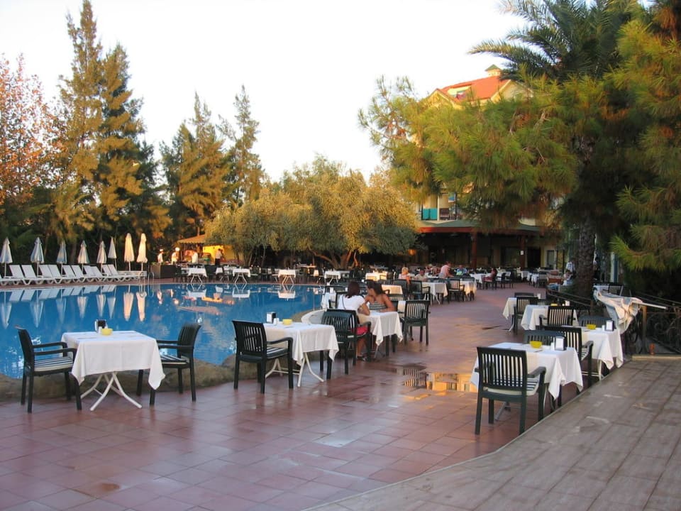 Außenrestaurant Dosi Hotel