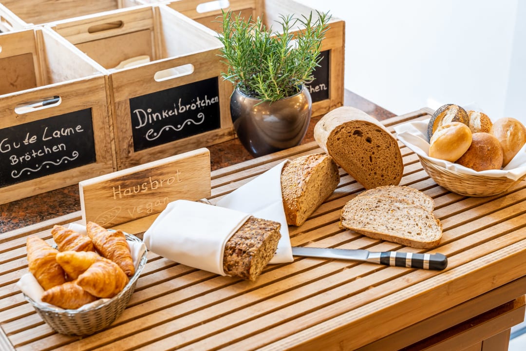 Gastro Waldhotel Tannenhäuschen