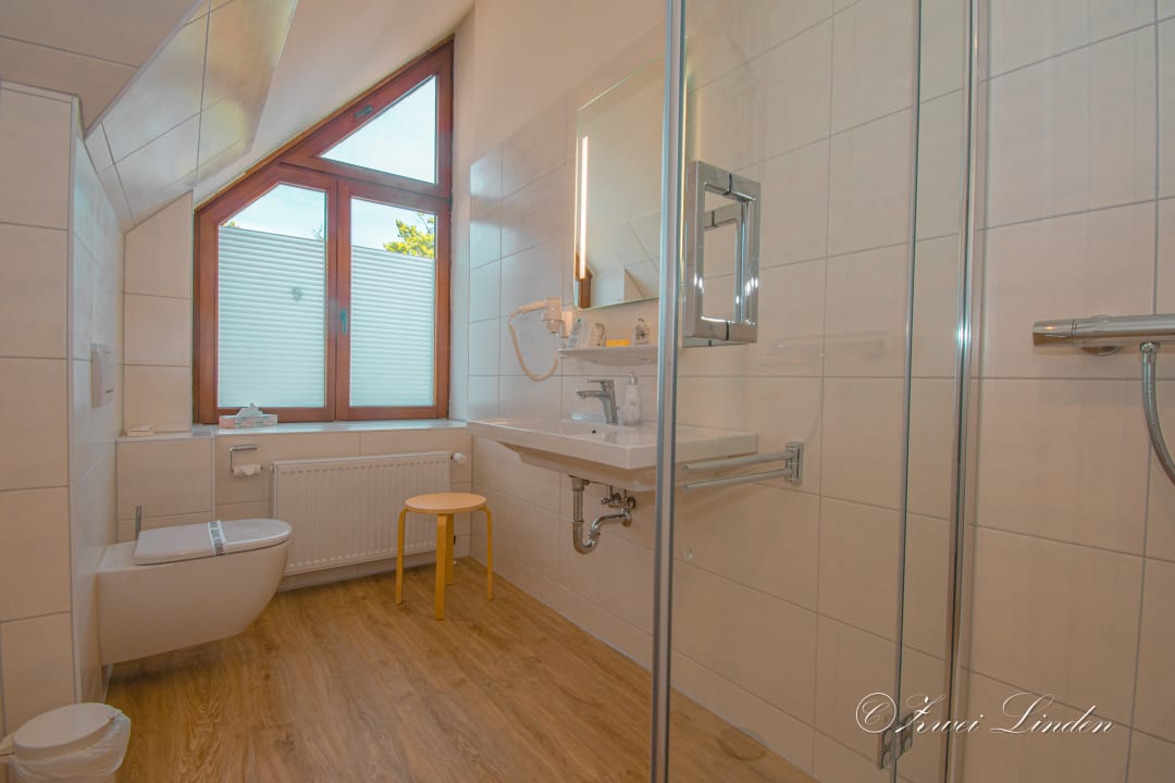 Zimmer Hotel Zwei Linden