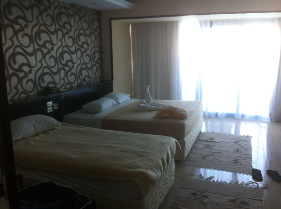 Ausreichend Platz für 3 Personen Panorama Bungalows Resort El Gouna