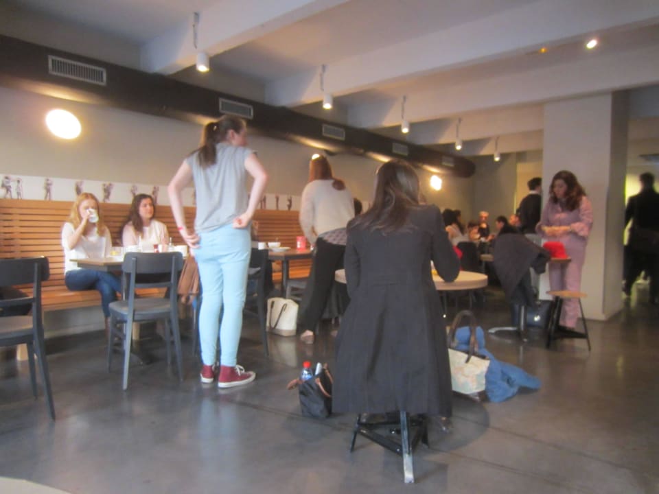 Frühstücksraum MEININGER Hotel Bruxelles City Center