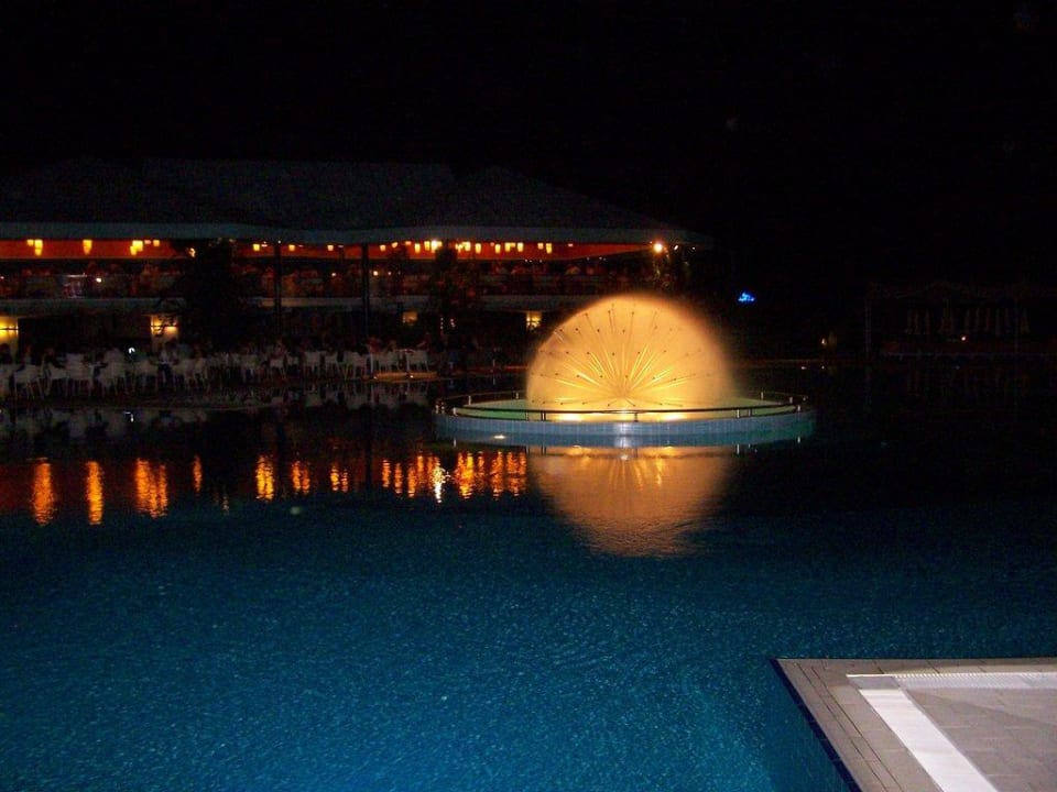 Weltkugel? Le Jardin Resort