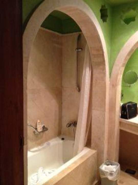 Badezimmer Junior-Suite  Ghazala Gardens