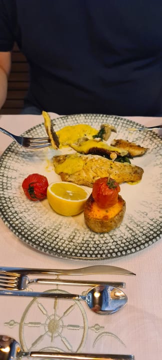 Gastro Side Stella Elite Resort & Spa