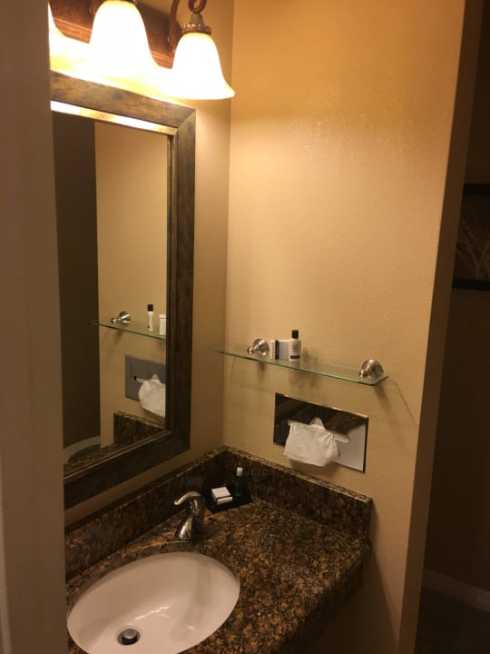 Bad unten Saratoga Resort Villas