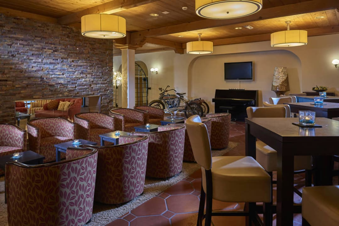 Lobby / Bar Hostellerie am Schwarzsee