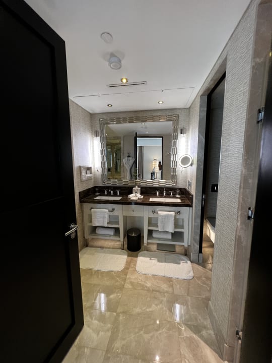 Zimmer Kempinski Hotel Mall of the Emirates