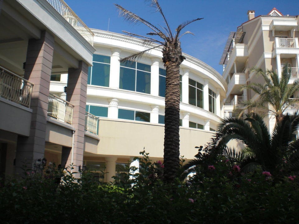 Blick vom Café auf die Rezeption Trendy Aspendos Beach Hotel