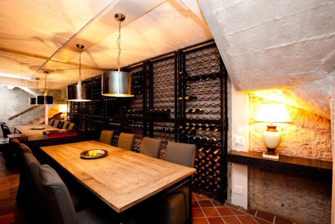 Cellar Villa 10 2nd Avenue Houghton Estate