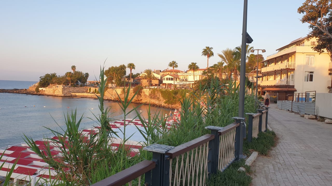 Ausblick Trendy Side Beach Hotel - Adults only