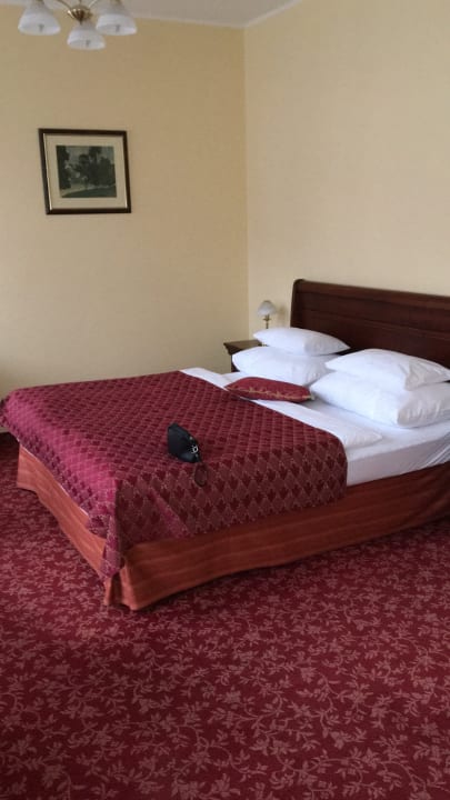 Zimmer Hotel Ontario